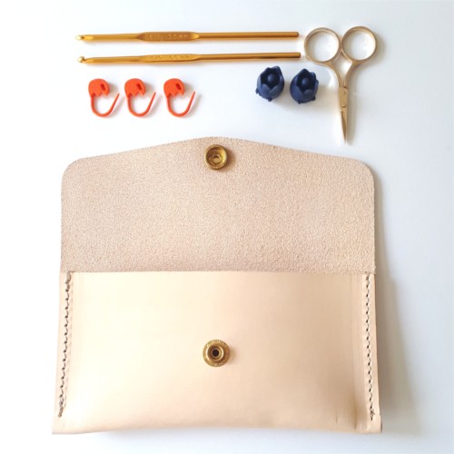 leather tool pouch / crochet hook case