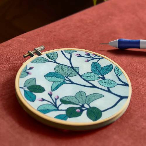 DMC Punch needle kit jungle foliage 18.5cm