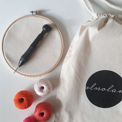 punch needle kit  with interchangeable embroidery needle
